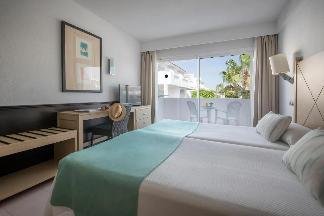 ****  Blau Punta Reina Hotel Cala Mandia  Spain